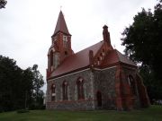 Kirche aus Feldsteinen in Cerkiew