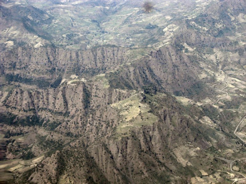Bild aus dem Flugzeug nach Axum - Westl.Stadt
