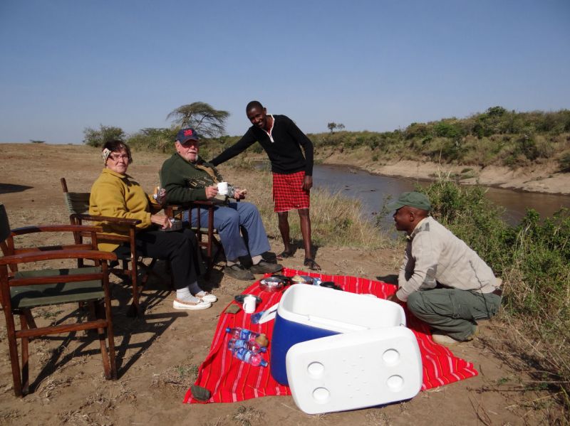 Picknick am Mara-Fluss