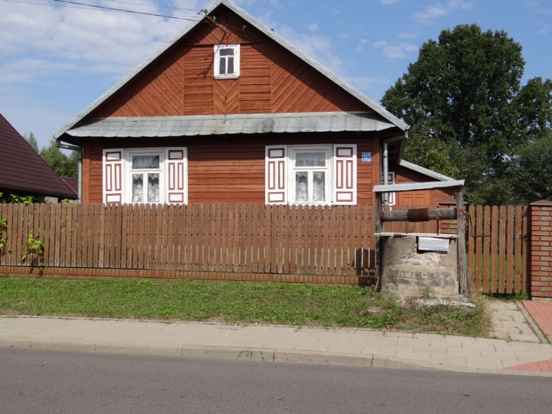 Trcescianka - russisches Holzhaus - Dorf der offenen Fensterläden