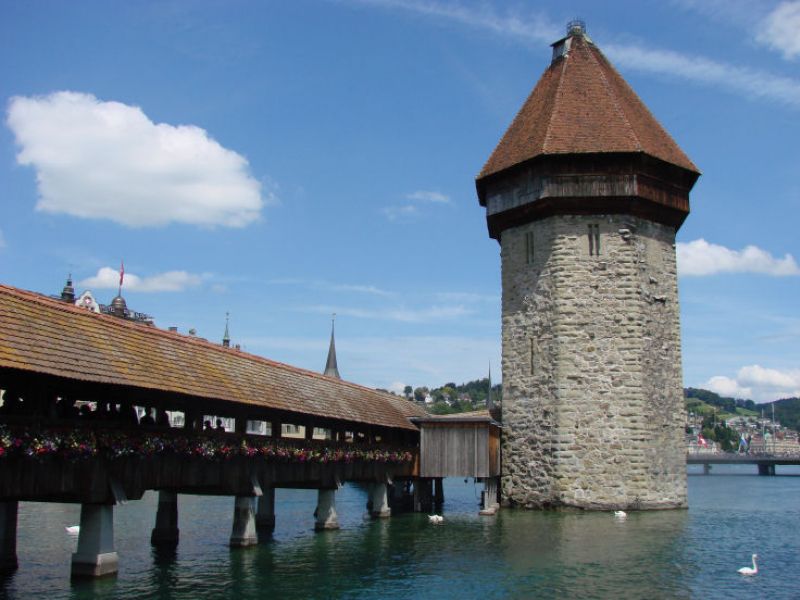 Luzern – Kapell-Brücke mit Wasserturm